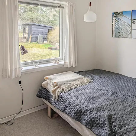 3 Bedroom Gorgeous In Dom wakacyjny Kalundborg